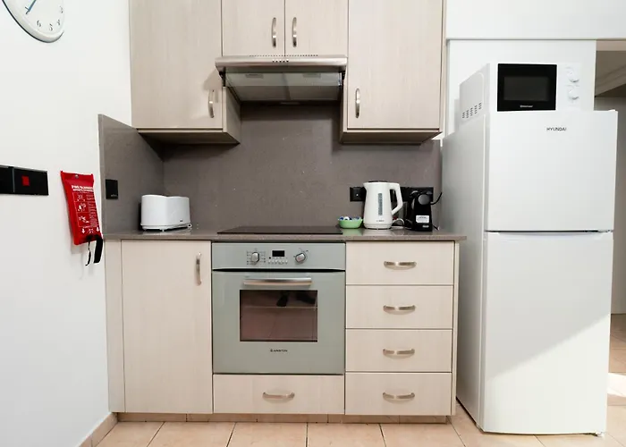 Stunning Mackenzie Sea Views Flat,1 Bedroom דירה