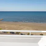 Lejlighed Stunning Mackenzie Sea Views Flat,1 Bedroom *