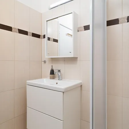 Stunning Mackenzie Sea Views Flat,1 Bedroom 라르나카
