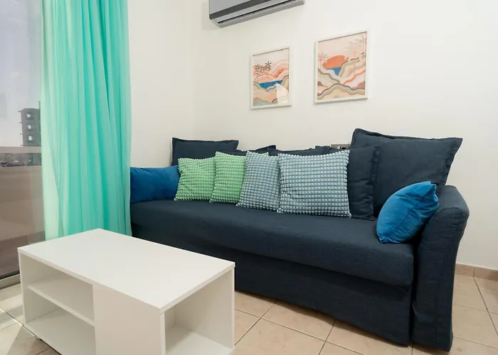 Stunning Mackenzie Sea Views Flat,1 Bedroom *