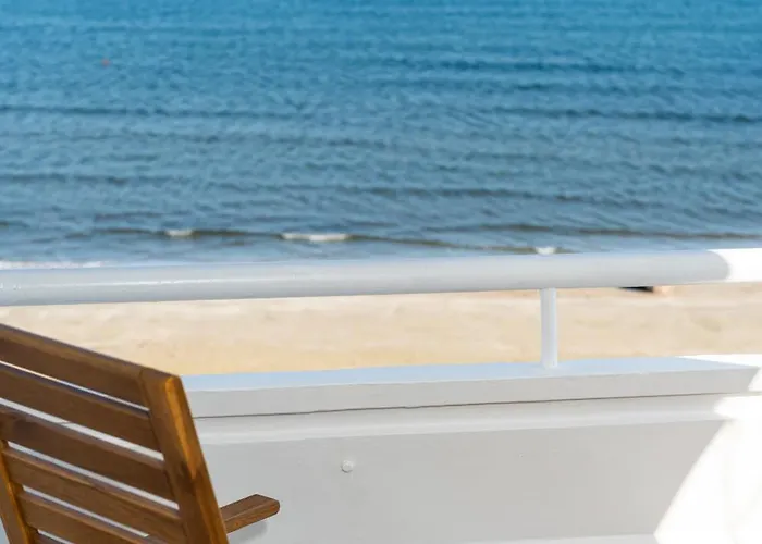 Stunning Mackenzie Sea Views Flat,1 Bedroom Апартаменты *